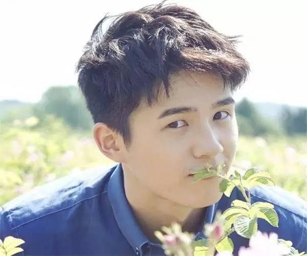 娱乐吃瓜君吴磊和热巴,娱乐吃瓜君揭秘幕后故事