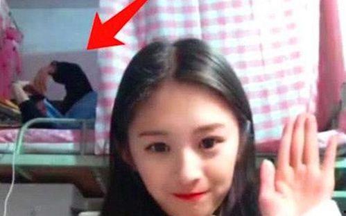 直播吃甜酸角讲娱乐圈瓜的女生,娱乐圈幕后故事大揭秘
